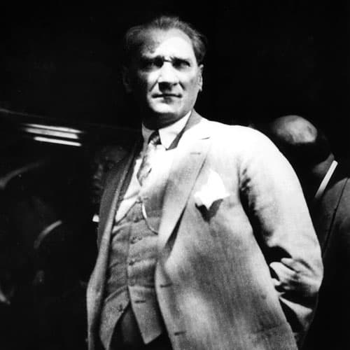 Hoş Geldin Gazi: Atatürk’ün İstanbul Günleri (1927–1938)